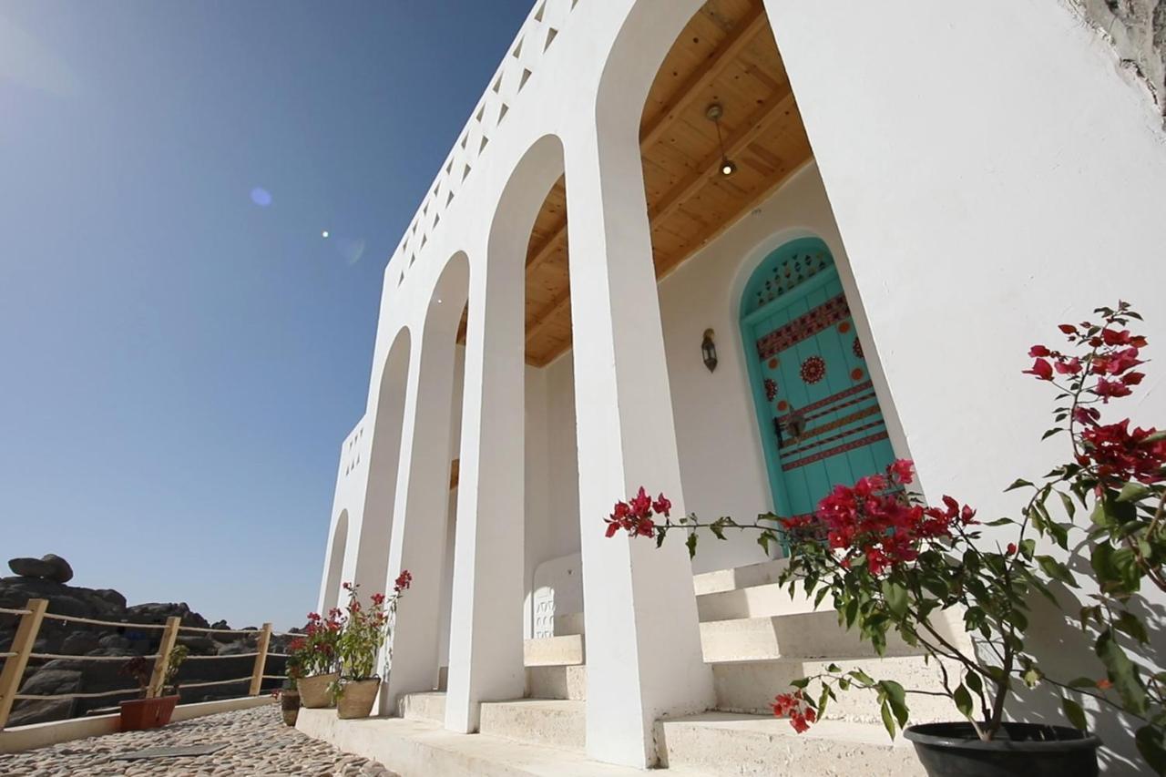 Benben By Dhara Hotels - Adults Only Асуан Екстериор снимка The entrance of the house