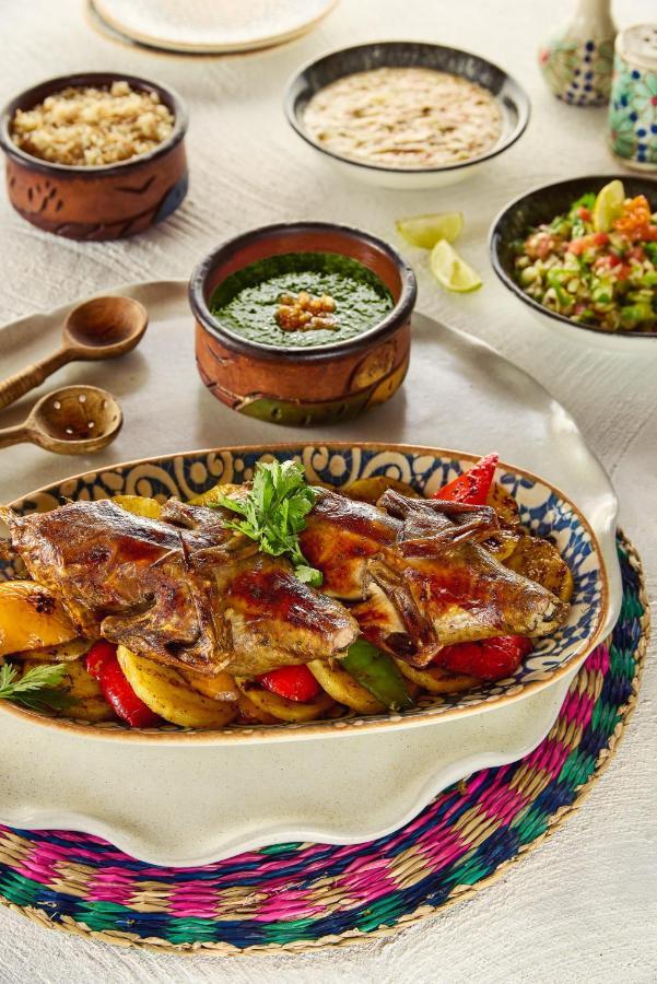 Benben By Dhara Hotels - Adults Only Асуан Екстериор снимка Shawarma